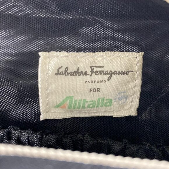 Auth Salvatore Ferragamo Gancini - Black Canvas Pouch - Picture 5 of 10